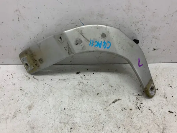 Support d'aile avant gauche OEM 017243C02 image 2