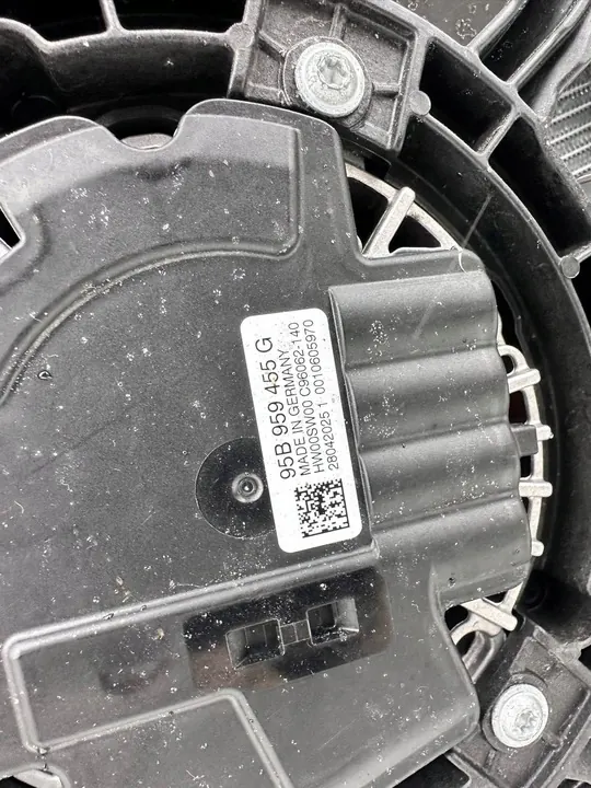 2016 Porsche Macan (95B) Radiateur 95B121003 image 4