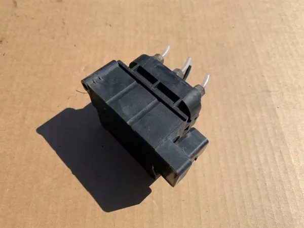 Airmatic-distributor OEM Mercedes GL ML X164 W164 W212 image 4