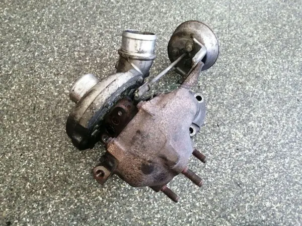 Turbocompressor OEM 18900RBDE02 para Honda Accord VII 2.2L image 2