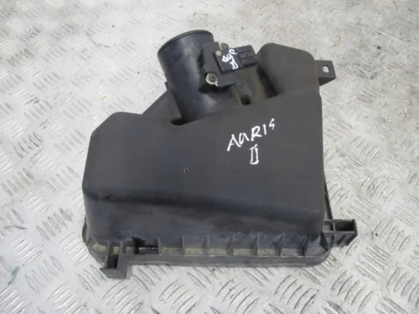Toyota AURISIIFILTRPOW Yläilmansuodinkotelo image 2