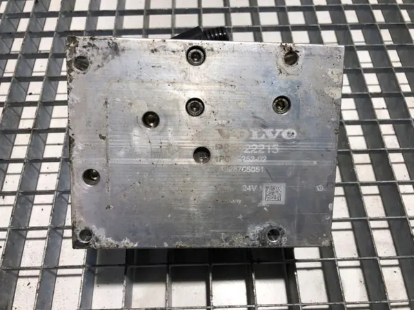 Bomba SCR AdBlue OEM 85022215 para Volvo FH II image 5