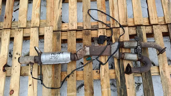 Tube d'échappement avant Nissan Murano Z50 image 2