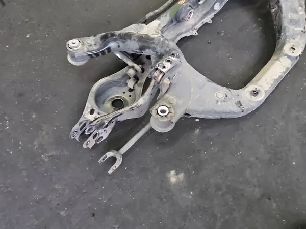 Achterbalk OEM IMPRK1532669 voor Toyota RAV4 V 2.5 Hybride image 6