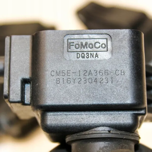 Bobina de encendido Ford Fusion 2016 image 6