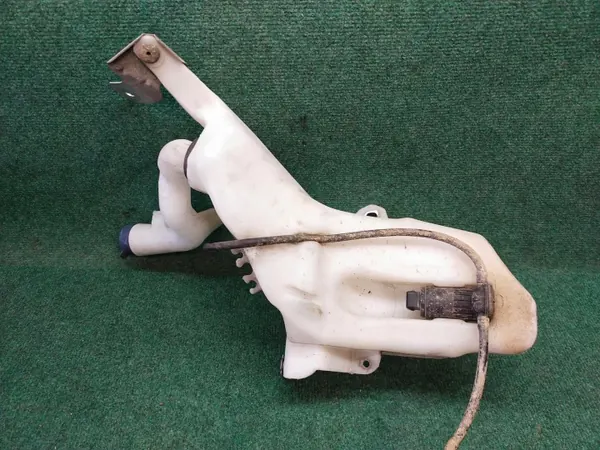 Lancia Delta III 09r pesuliuosastio - OEM-osuus image 4