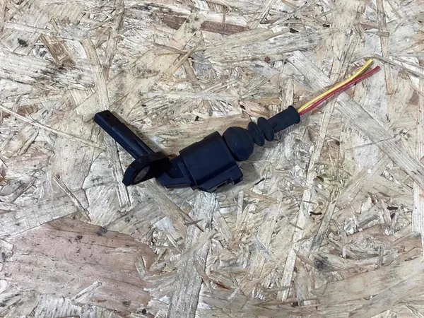 Porsche Macan 95B Bakre Vänstra Hastighetssensor 95B927803B image 2