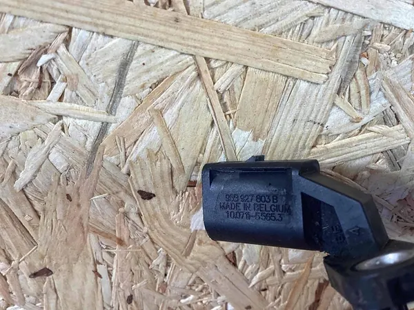 Porsche Macan 95B Bakre Vänstra Hastighetssensor 95B927803B image 4