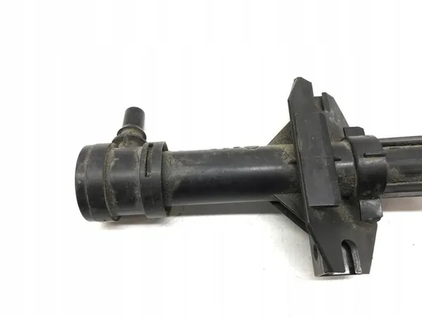 Audi OE 8U0955101B Voorste Koplamp Spuitmond image 2