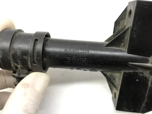 Audi OE 8U0955101B Voorste Koplamp Spuitmond image 8