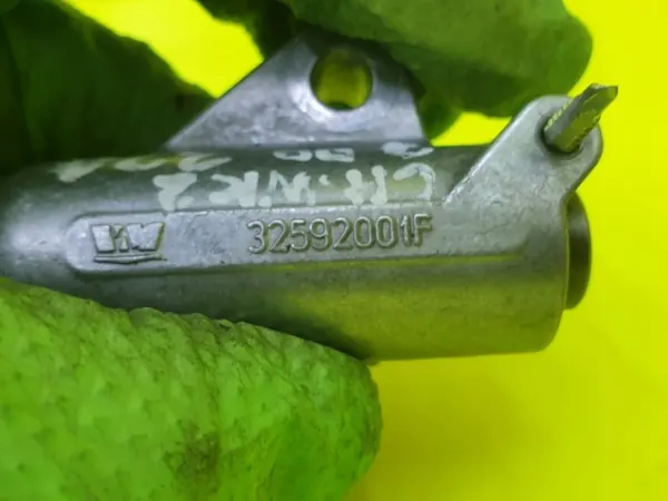 Tensor de cadena de distribución OEM 32592001F para Jeep image 4