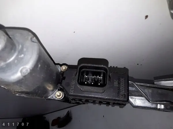 Régulateur de vitre Opel Zafira OEM 90579571 image 3