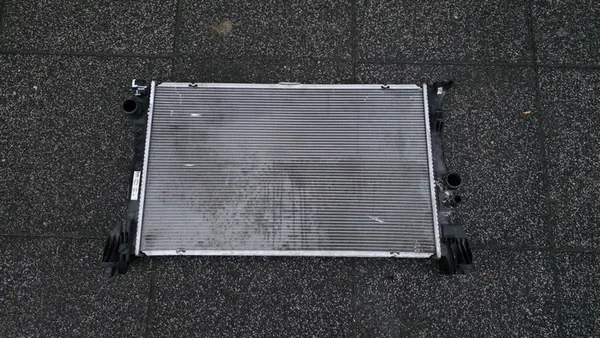 Waterkoeler Mercedes-Benz Vito W447 image 2