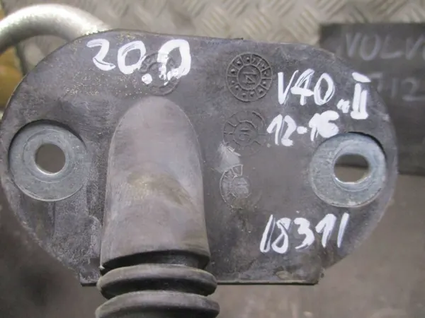 Lien de boîte Volvo OE KBI53520 pour V40 II image 4
