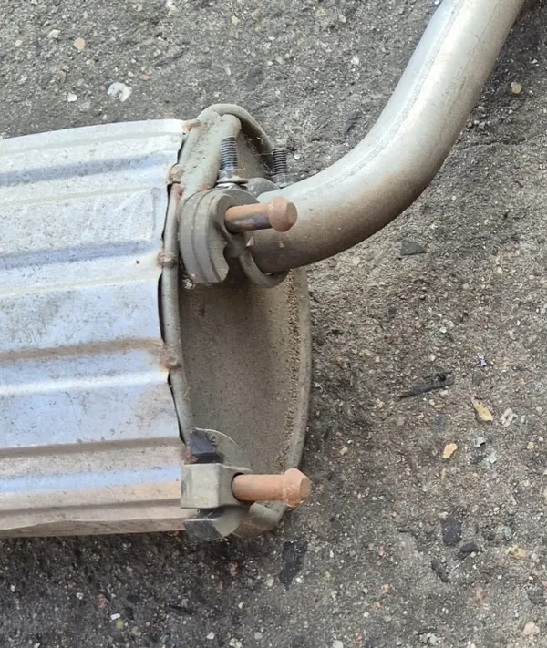 Gebruikte Bosal uitlaatdemper voor Suzuki Baleno I Sedan 1.6 image 5