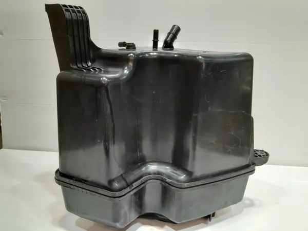 Tanque AdBlue & Bomba Mercedes Sprinter OEM A9104700000 image 5