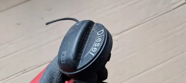 Q5 8R Polttoainesäiliön Korkki Diesel A4 B8 A5 8T A6 C7 A7 Q3 KTS24372 image 3