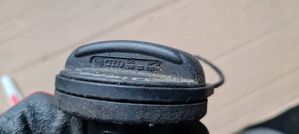 Q5 8R Polttoainesäiliön Korkki Diesel A4 B8 A5 8T A6 C7 A7 Q3 KTS24372 image 6