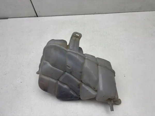 Audi A8 D4 Uitzettank OEM 4H0121403G image 4