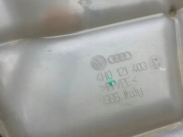 Audi A8 D4 Uitzettank OEM 4H0121403G image 6