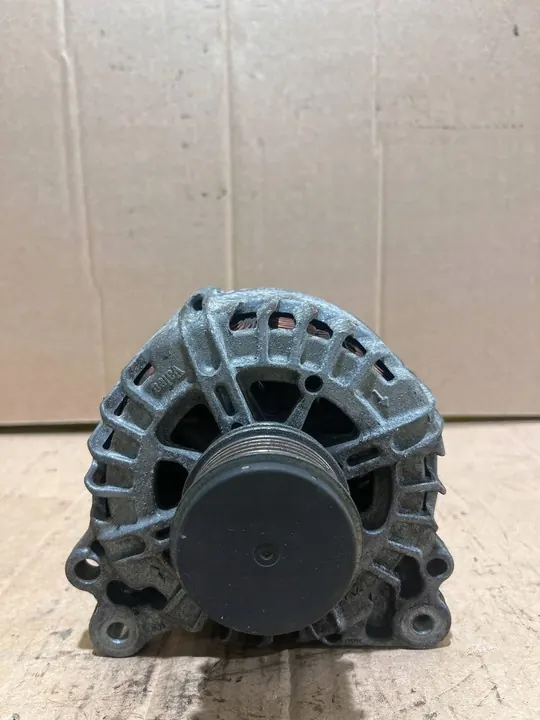 Generaattori Skoda Fabia Mk2 1.2 OE 03P903023B image 4