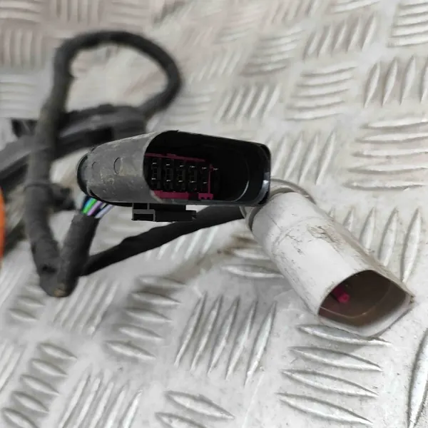 Câble de Charge de Batterie VW Passat Variant B8 12E915651D image 3