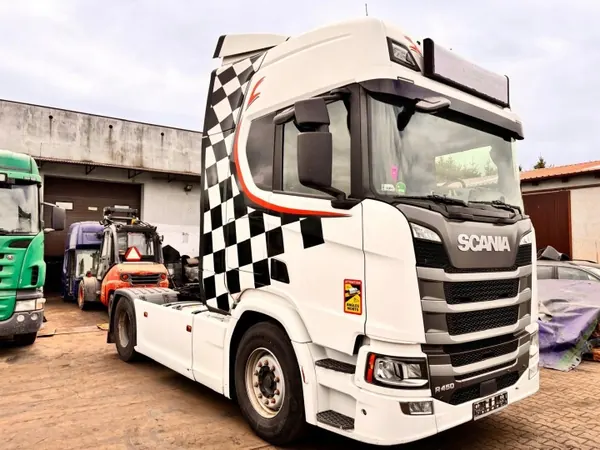 Scania NTG Ohjaamon Taka-kiinnike - Käytetty image 2