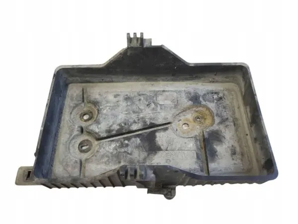 Mazda akkupohja OEM GAM656041 6 Sedanille image 2