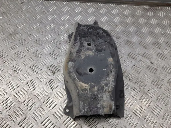 Cadillac CTS Bakre Vänstra Underkåpa image 3