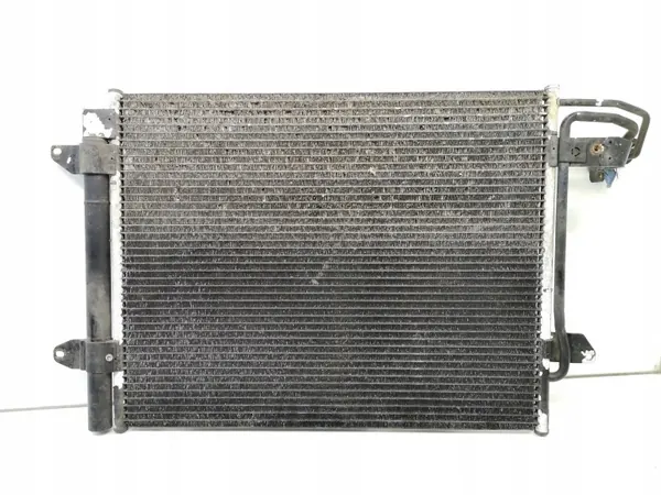 Condensador AC OEM 1T0 820 411 E para VW Touran Caddy image 2