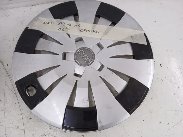 Audi A3 A4 16 Tuuman Napakapselit Setti OEM 8V0601147 image 5
