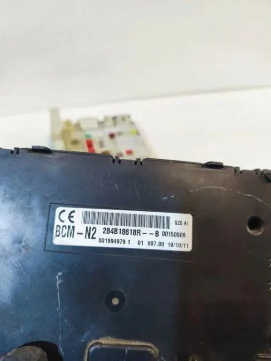 Kit d'allumage OEM 0281017977 pour Renault Master III image 2
