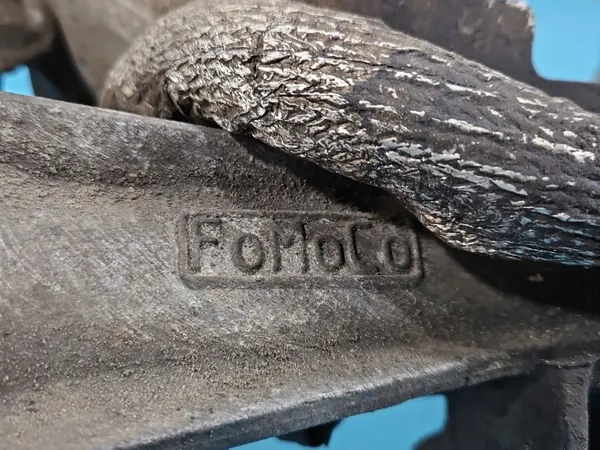 Crémaillère de direction OEM AV6T-3C221-AAE pour Ford Focus MK3 image 9