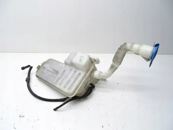 Washer Fluid Reservoir 5Q0955448AD SEAT Leon III 5F FR image 2