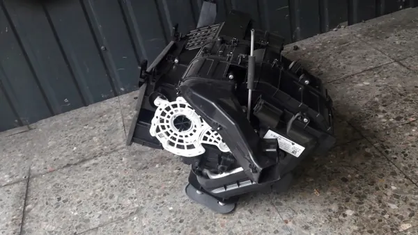 Ventilador aquecimento ar condicionado OEM nagrzewnica opel karl 2017 image 3