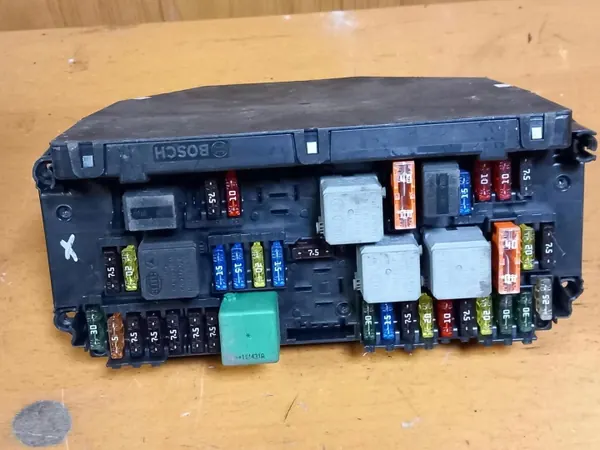 Mercedes SAM-moduuli A2129009705 W204/W212 image 2