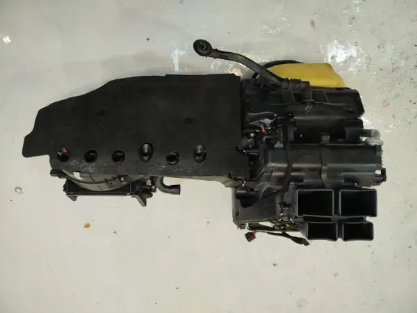 Chauffage VW Jetta 5C OEM 5C1820003AS - Occasion image 4