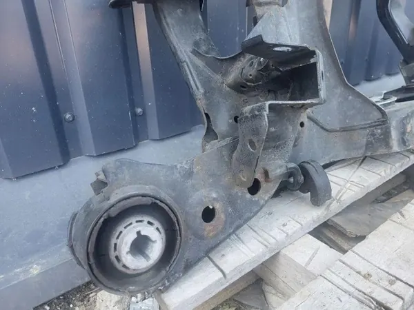 Volvo XC90 II Achter remklauwen OEM 31429879AA image 8