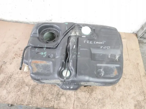 Tanque combustível Fiat Freemont 2012 OEM 04766090AA image 2