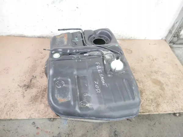 Tanque combustível Fiat Freemont 2012 OEM 04766090AA image 3