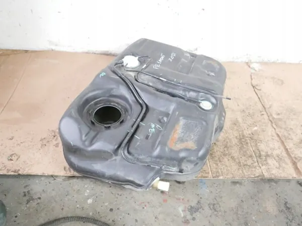 Tanque combustível Fiat Freemont 2012 OEM 04766090AA image 5