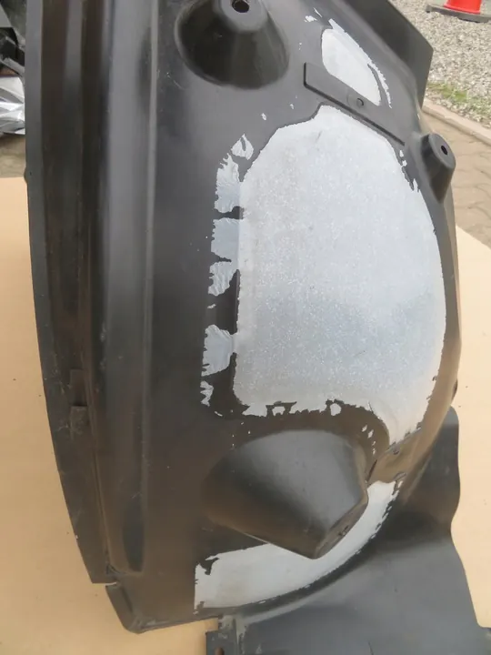 BMW OE 51717290789 wheel arch image 4