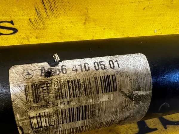 Framdrivningsaxel Mercedes GL X166 image 4