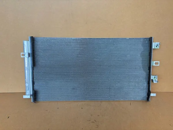 Airco Condensor Ford Kuga III OEM LX61-19710-AA Gebruikt image 2