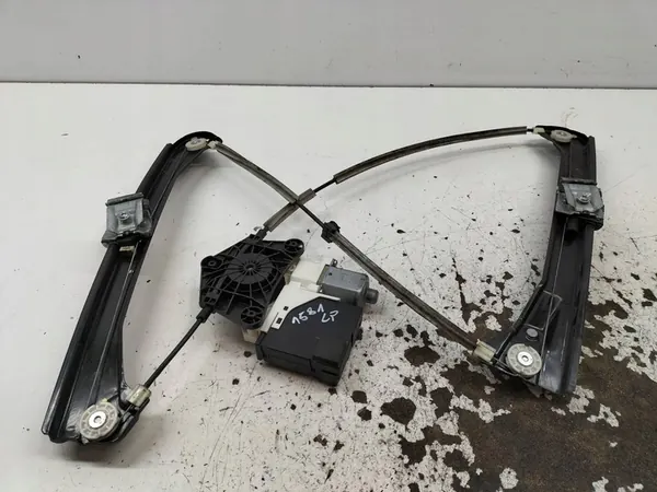 Mecanismo de janela dianteira esquerda VW Passat VIII B8 OEM 561837461D image 6