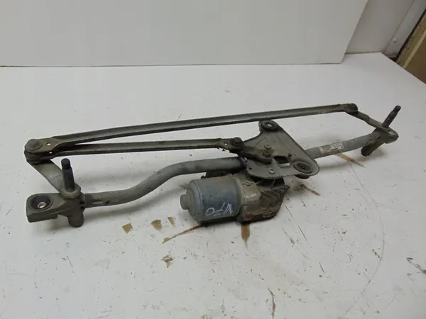 Volvo Pyyhkijänmoottori 30796358 image 3