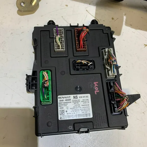 Pieza Renault KOLEOS 1.3 TCE EDC OEM - Usada image 3