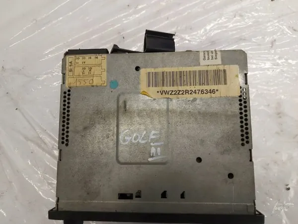 OEM 1H0035152 Beta 4 Kasettiradio VW Golf III:lle image 6