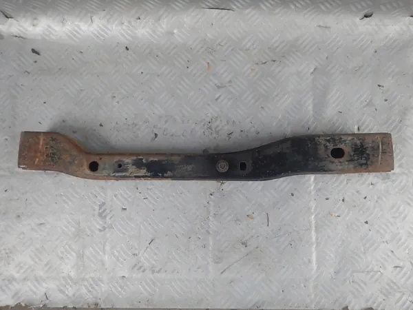 NISSANTITANPODPORA Poutre de Support de Châssis Nissan image 2