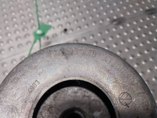 Soporte de motor Volkswagen 7H0 199 849AT image 4